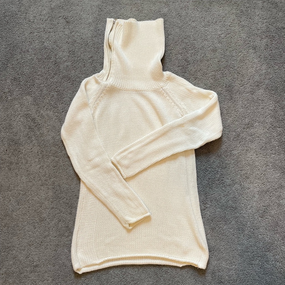 Guess Women's Ivory Turtleneck Sweater